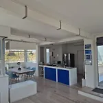 Terrazza Manu - Loft Suspended Over The City-Vomero